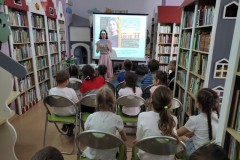 Волшебница страны детства