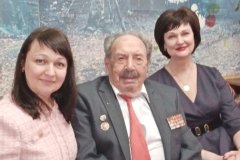 Поздравление от директора областной библиотеки Т.А. Забияко и заместителя директора Т.Л. Барабанщиковой