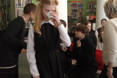 За чашкой чая с книгой