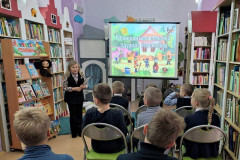 К сказочнику на юбилей!