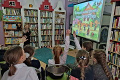 К сказочнику на юбилей!