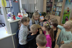 09-03угощение