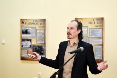 «…Мгновения спрессованы в столетие»