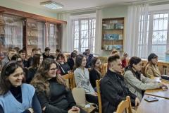 Живёт писатель по соседству