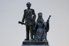 Сувенир «Памятник графу Муравьёву-Амурскому и митрополиту Иннокентию»