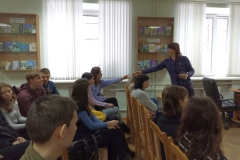 Студенты-геологи о великих песнярах Беларуси