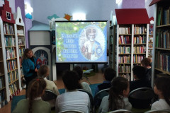 В новогоднем царстве, волшебном государстве