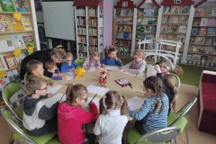 Мама, папа, я – дружная семья