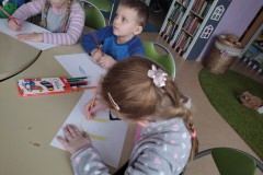 Мама, папа, я – дружная семья