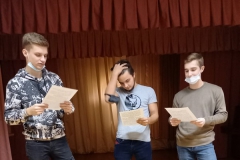 За радком біяграфіі…