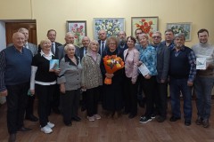 «Метаморфозы» собирают друзей