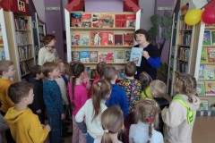 Тот подвиг жив, неповторим и вечен