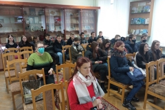 В Славянском кинозале