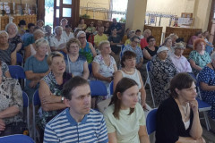 Сиреневые вечера в библиотеке