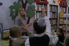 OLYMPUS DIGITAL CAMERA