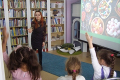 OLYMPUS DIGITAL CAMERA