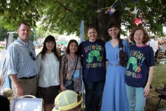 С-Дуайтом-Виолеттой