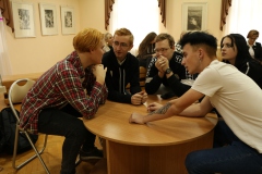 Кудесники в белых колпаках