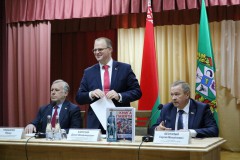 Презентация международного гуманитарного проекта