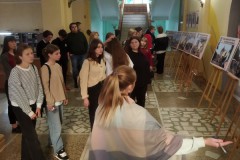 Начни учебный год с экскурсии в библиотеку!