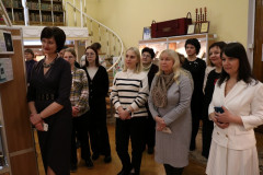 Весна – и гул, и блеск, и аромат…