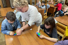 Каникулы с пользой в областной библиотеке