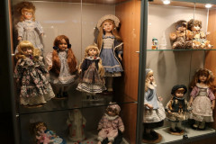 Кукольное королевство в Музее редкой книги