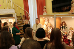 Кукольное королевство в Музее редкой книги