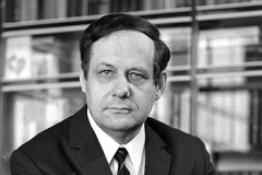 мележ-в-кабинете