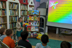 Книжная радуга детства