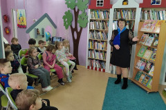 Ко Дню женщин