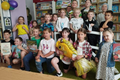 В Пушкинском царстве, в сказочном государстве